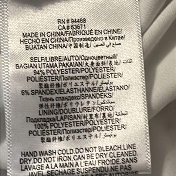 BCBGeneration White Eyelet Mini Skirt New w/out tags Size Large - Picture 11 of 13